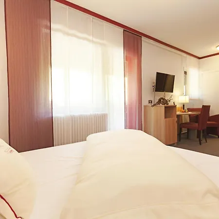 Haus Rebland Urlaubsglueck-hotel 호텔 바덴바덴