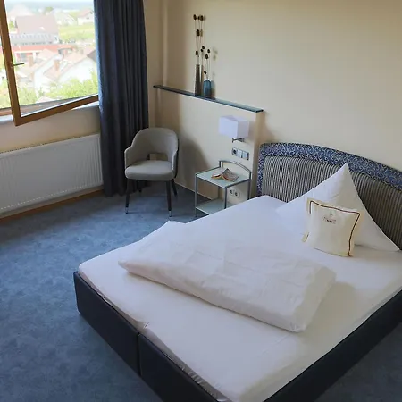 Haus Rebland Urlaubsglueck-hotel Отель Баден-Баден