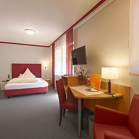 Отель Haus Rebland Urlaubsglueck-hotel Баден-Баден